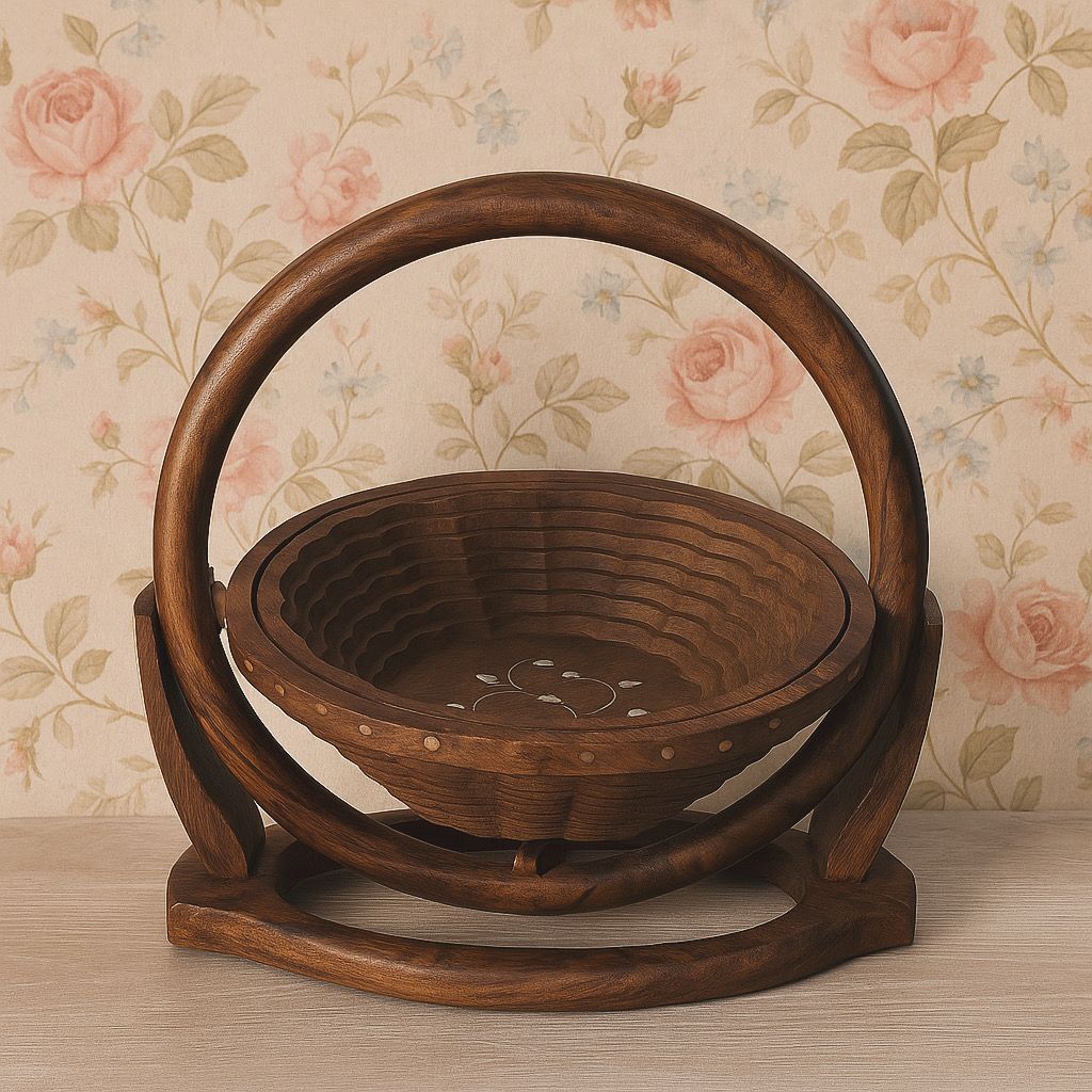 Handcrafted Wooden Apple-Shaped Spring Tray – 15x10" Decorative Fruit & Snack Basket